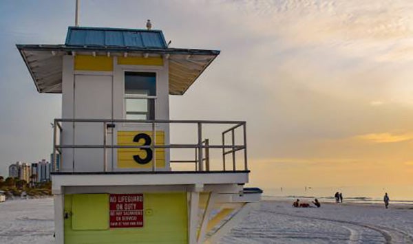 Lifeguard stand