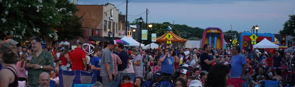 Main Street gathers a crowd for the annual fireworks show.